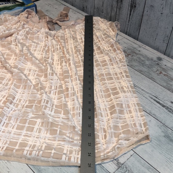 LC Lauren Conrad Vanilla Cream Velvet Bow Blouse Sz: M - Picture 9 of 10